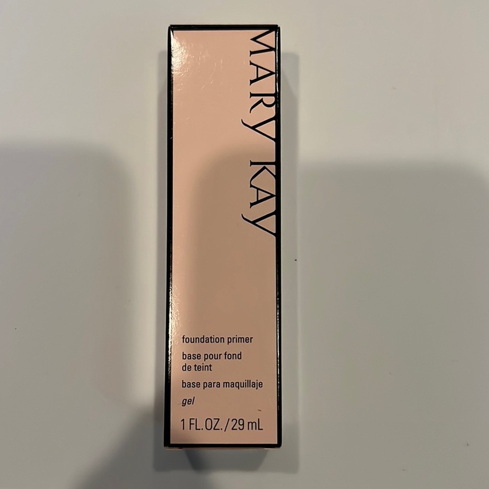 Mary Kay foundation primer 1 Oz